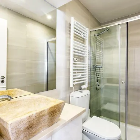 Whome | Paz Downtown #3 アパート リスボン