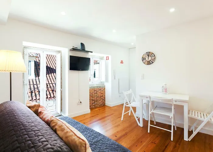 Whome | Paz Downtown #3 شقة *